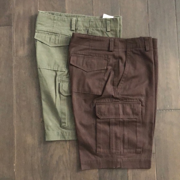Banana Republic Bundle with 2 Cargo Shorts - Picture 1 of 11
